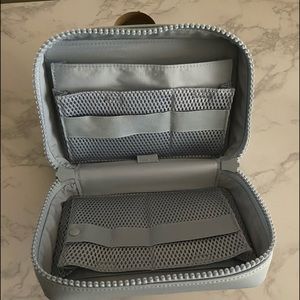 Dagne Dover Arlo Tech Organizer